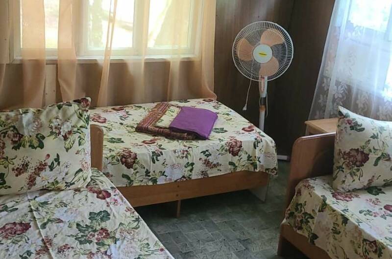 Двухкомнатный семиместный дом «Эконом»