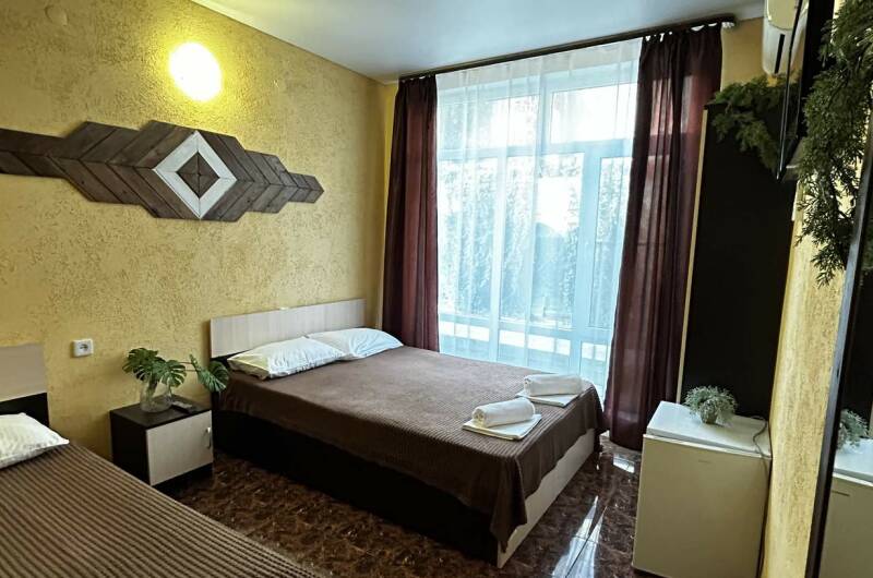 Трехместный с удобствами