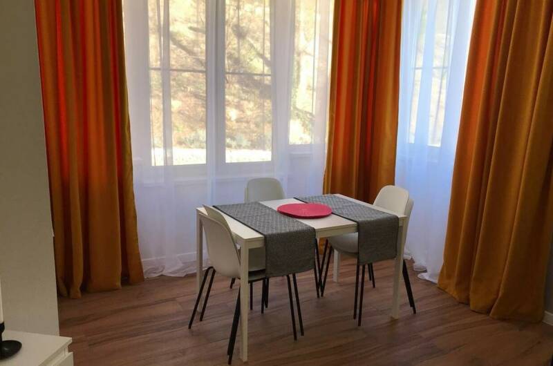 Апартаменты в коттеджном поселке «Сосновый берег»