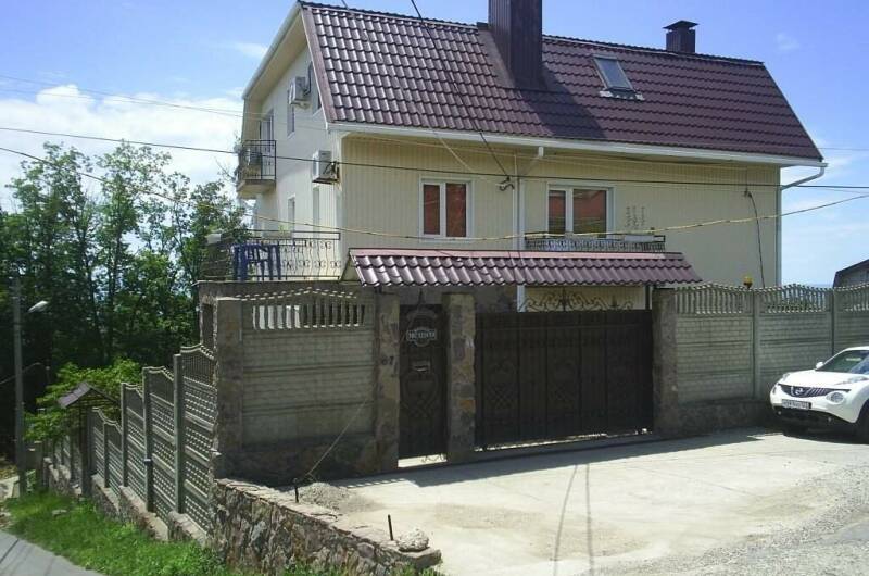 Частный дом «На Звёздной»
