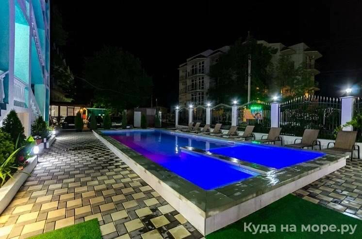 Гостиница «Дубок»