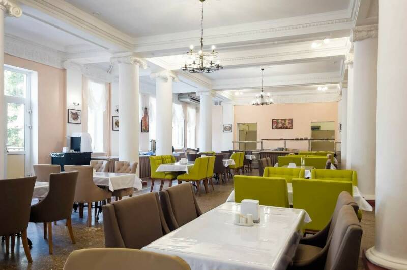 Парк-отель «Небуг»