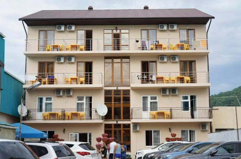 Отель «Изумруд»