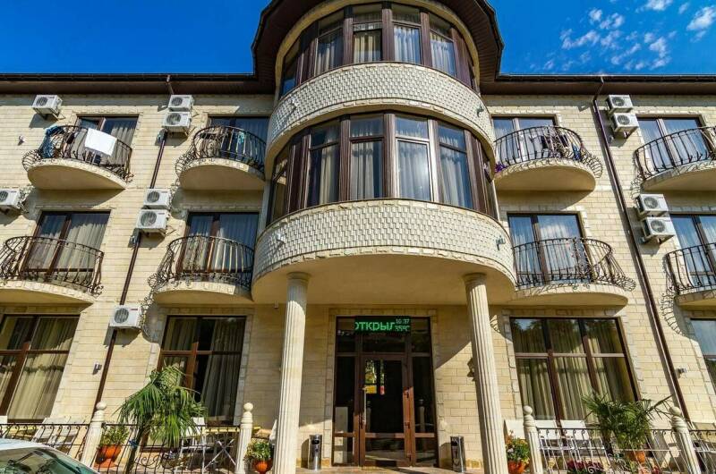 Гостиница «Золотая корона»