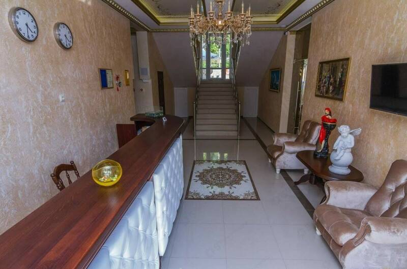 Гостиница «Золотая корона»