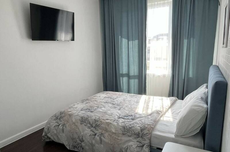 Квартира «Азриэли 13»