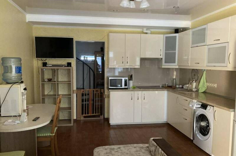 Коттедж «Людмила» на Фонтанном