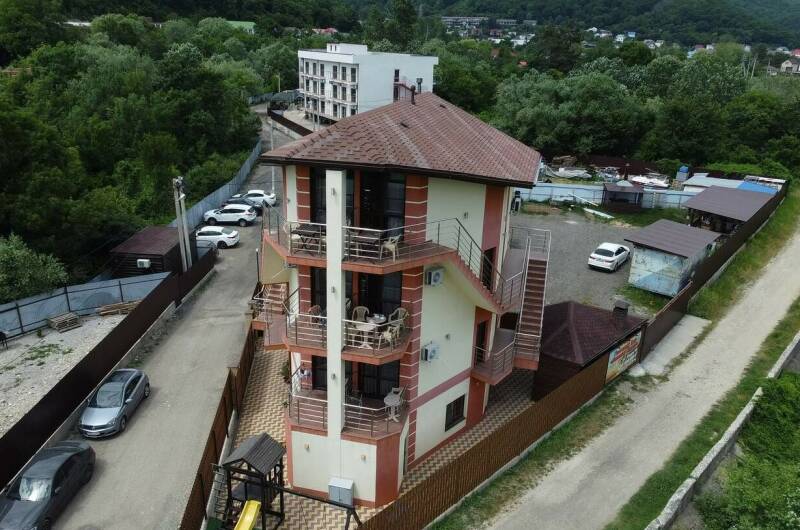 Гостиница «Summer House»