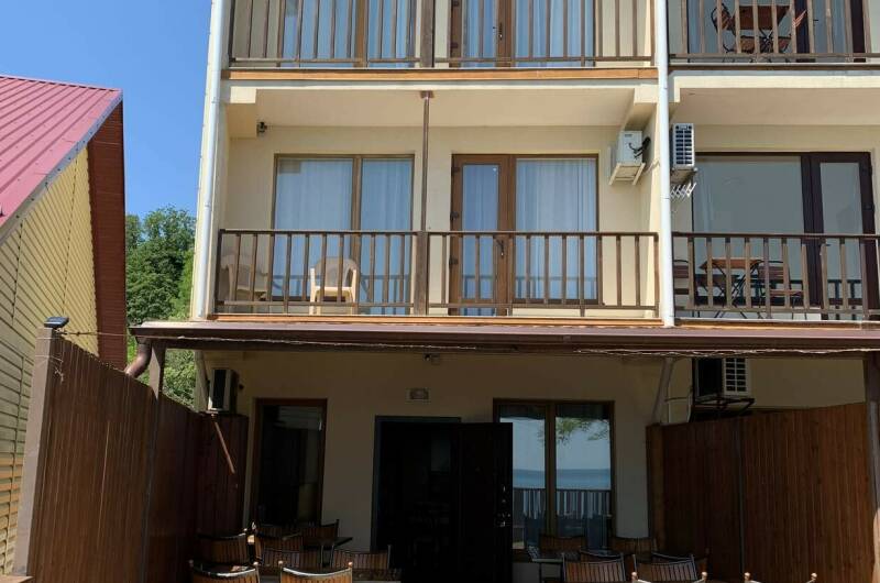 Частный дом «Риф»