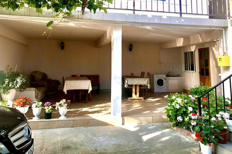 Частный сектор «Уютный дворик»