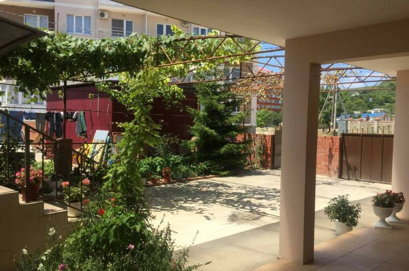 Частный сектор «Уютный дворик»