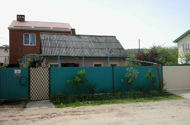 Частный сектор «Отдых для друзей»