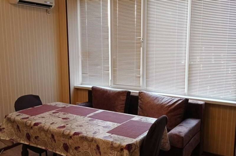 Комфортабельная двухкомнатная квартира-студия