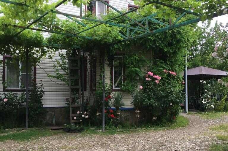 Гостевой дом «У Константина» (номера с кухнями)