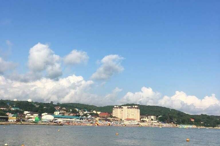 Апартаменты в комплексе «Дом у моря»