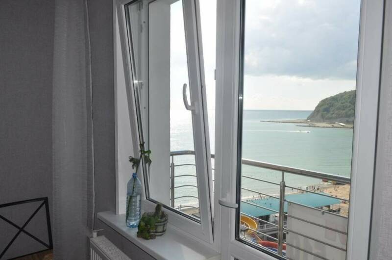 Апартаменты в комплексе «Дом у моря»