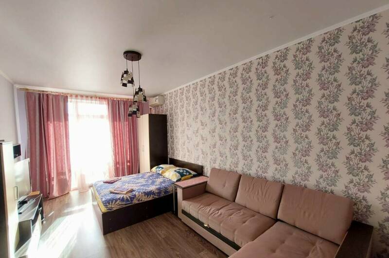 2-х комнатная квартира на Морской 5/1 (1 этаж)