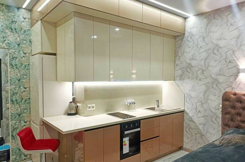 Студия с дизайнерским ремонтом