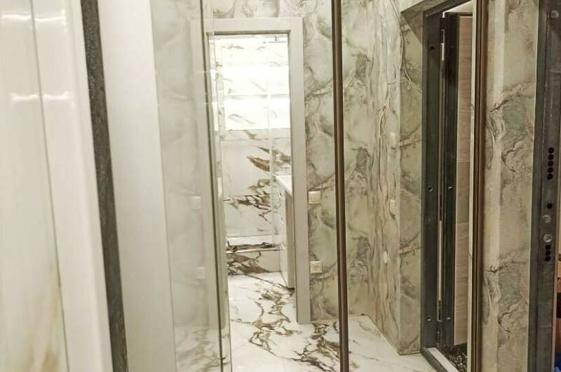 Студия с дизайнерским ремонтом