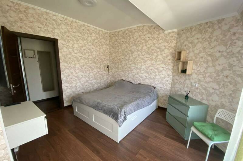 Двухкомнатная квартира на Морской