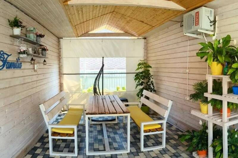 Комплекс коттеджей «Familia»