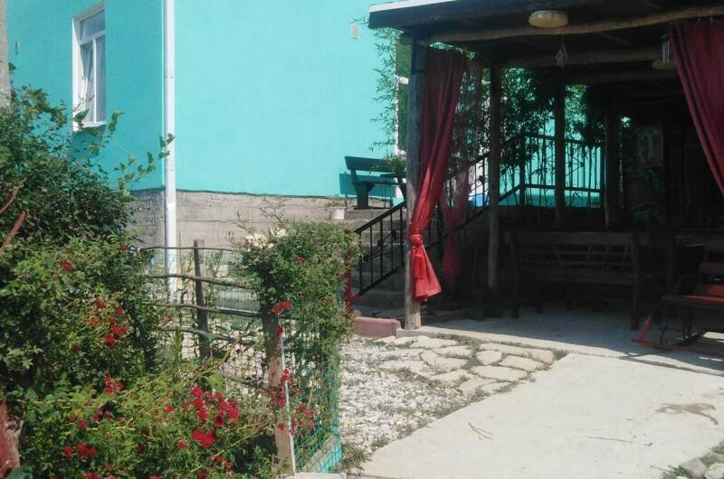 Гостевой дом «Черепашья гора» + «Спорт зал»